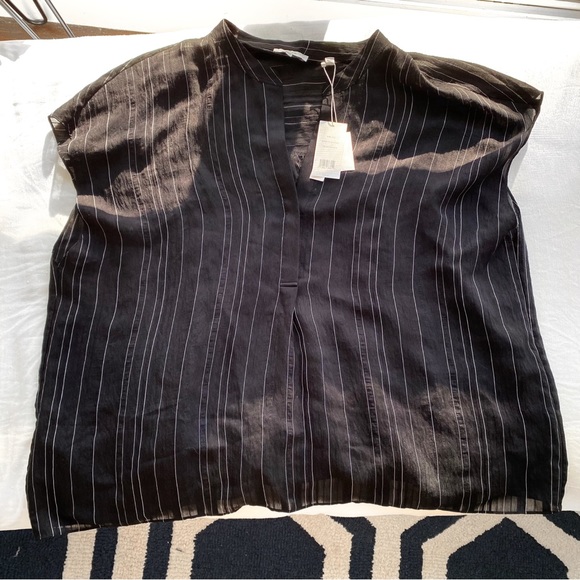 π€ PLUS VINCE BLACK WHITE STRIPE LOOSE FIT V-NECK SHORT SLEEVE TOP/TUNIC! - Picture 6 of 16